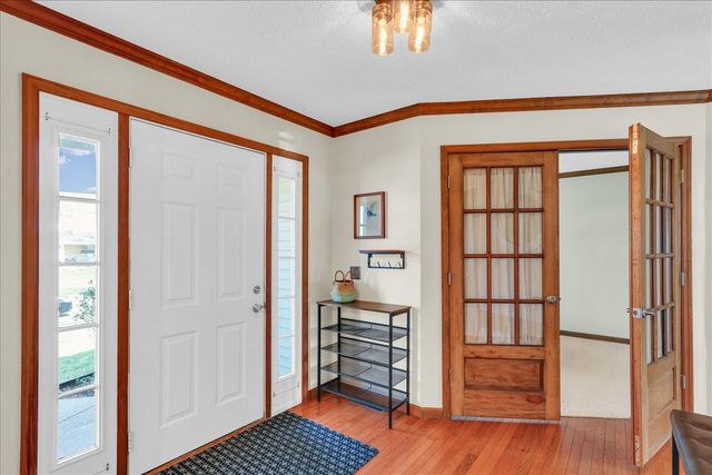 2807 Willow Bend Road, Champaign, IL 61822