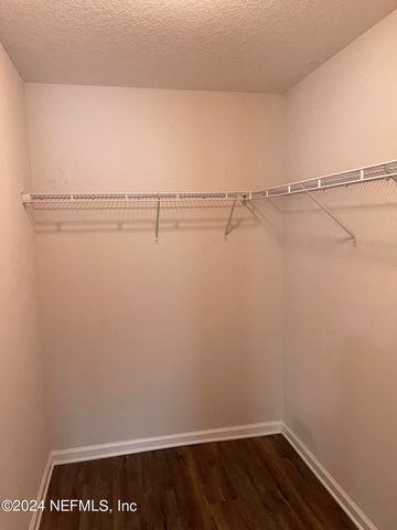 1832 NAVAHO Avenue, Jacksonville, FL 32210