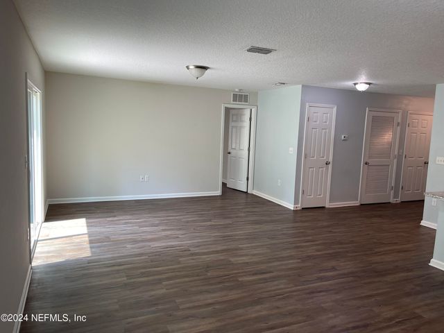 1832 NAVAHO Avenue, Jacksonville, FL 32210