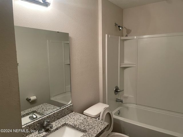 1832 NAVAHO Avenue, Jacksonville, FL 32210