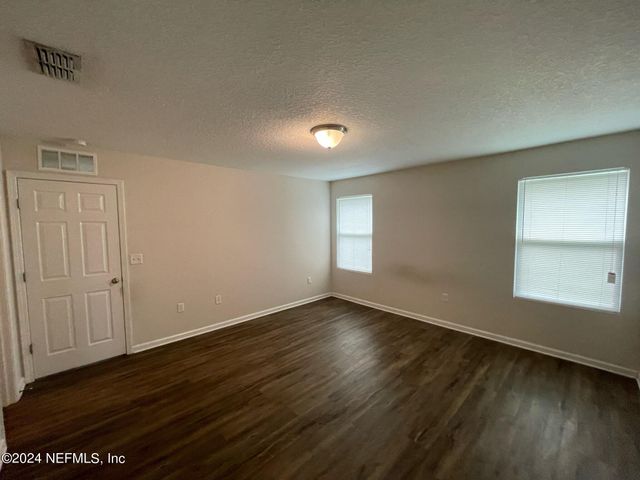 1832 NAVAHO Avenue, Jacksonville, FL 32210