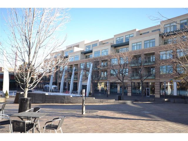 7220 W Bonfils Ln 319, Lakewood, CO 80226