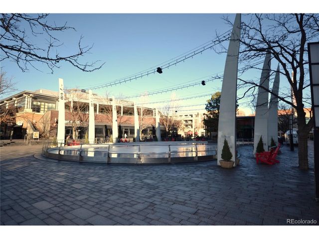 7220 W Bonfils Ln 319, Lakewood, CO 80226