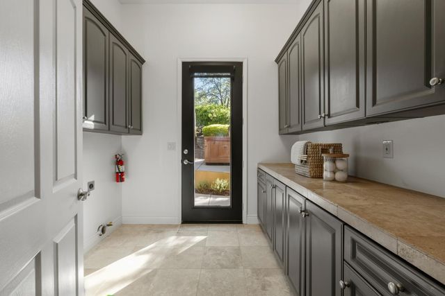 4044 Albert Cir, El Dorado Hills, CA 95762