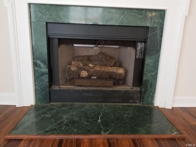 100 Bedbrook Court, Cary, NC 27519