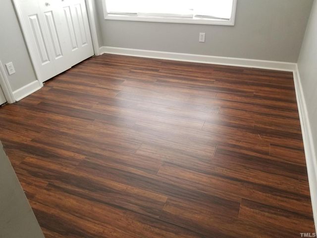 100 Bedbrook Court, Cary, NC 27519