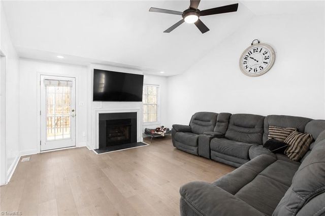 4619 Plantation Manor Drive, Randleman, NC 27317