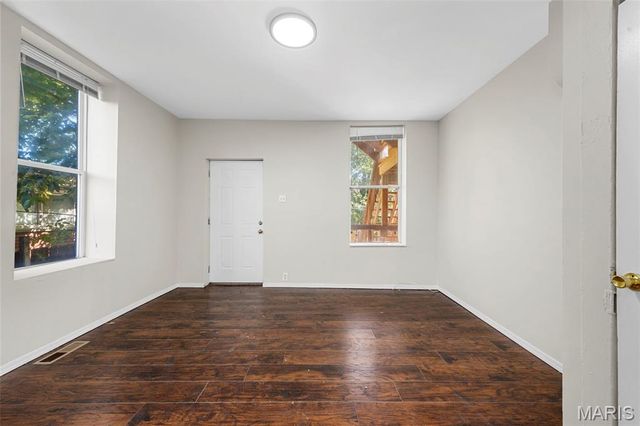 3146 Nebraska Avenue, St Louis, MO 63118