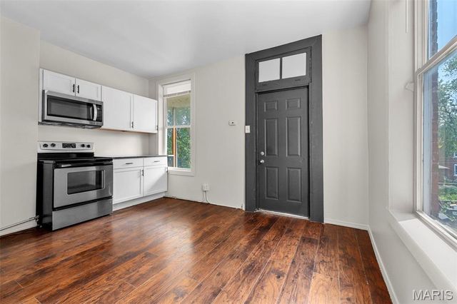 3146 Nebraska Avenue, St Louis, MO 63118