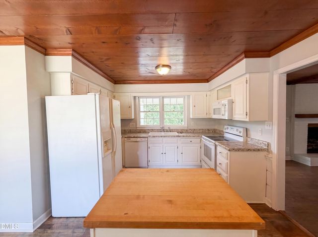 622 Dowless Drive, Fayetteville, NC 28311
