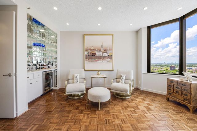 5555 Del Monte Drive 2203, Houston, TX 77056