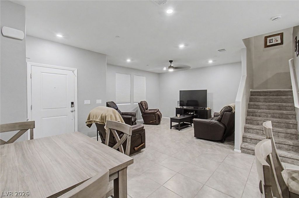 6740 Nimbus Avenue, Las Vegas, NV 89130 — photo 4