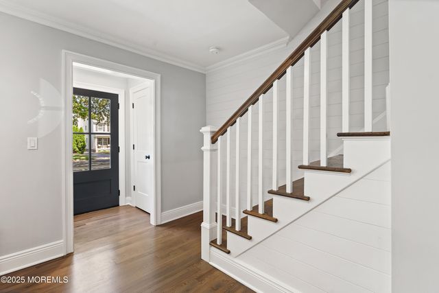 28 Lennox Avenue, Rumson, NJ 07760