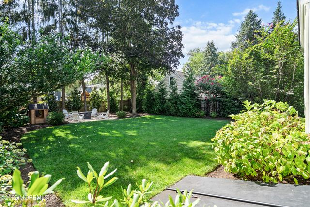 28 Lennox Avenue, Rumson, NJ 07760