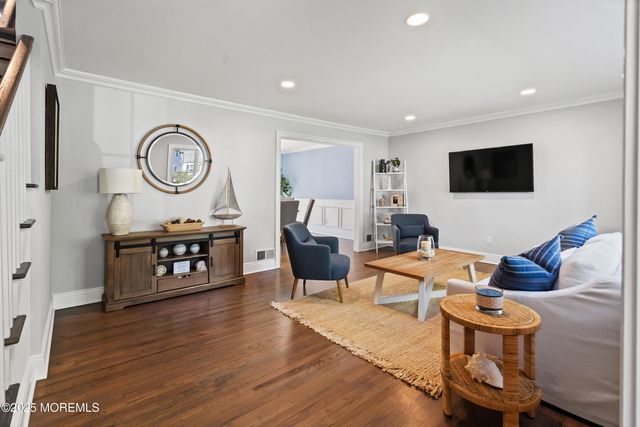 28 Lennox Avenue, Rumson, NJ 07760