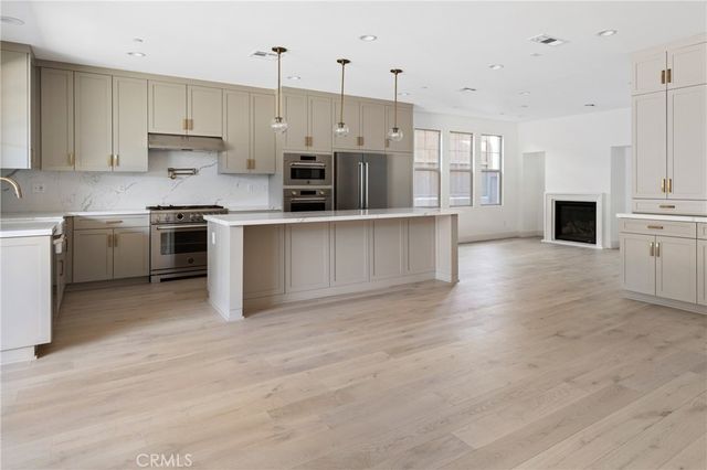 175 E Palm Street, Altadena, CA 91001
