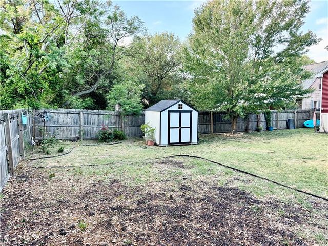 9609 16th Bay ST, Norfolk, VA 23518
