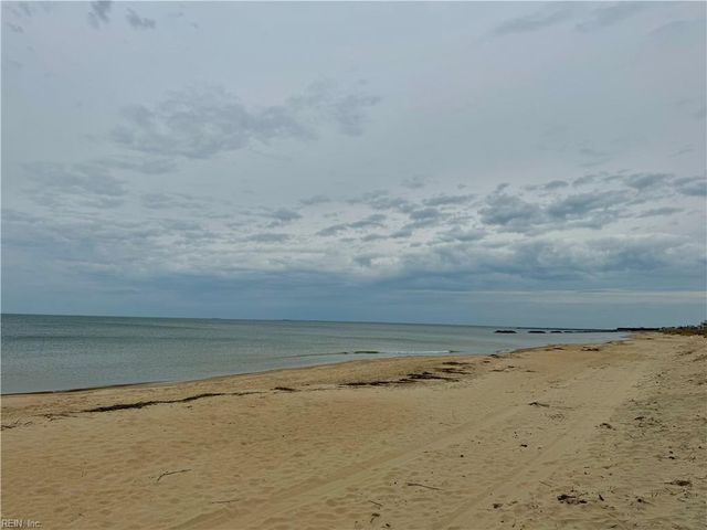 9609 16th Bay ST, Norfolk, VA 23518