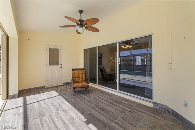 330 SW 19th LN, Cape Coral, FL 33991