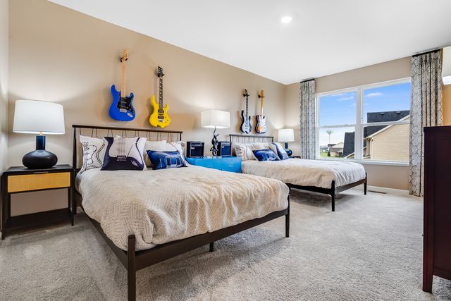 3102 Holden Street, Elgin, IL 60124