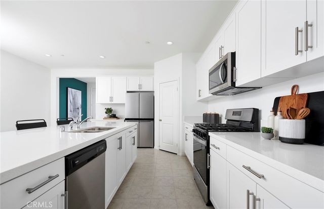 27320 Golden Nugget Street, Menifee, CA 92585