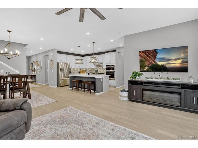 23952 E Minnow Cir, Aurora, CO 80016