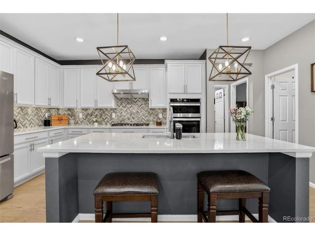 23952 E Minnow Cir, Aurora, CO 80016