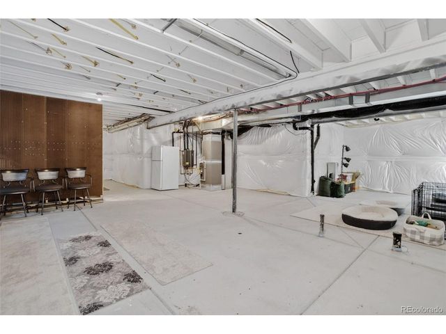 23952 E Minnow Cir, Aurora, CO 80016