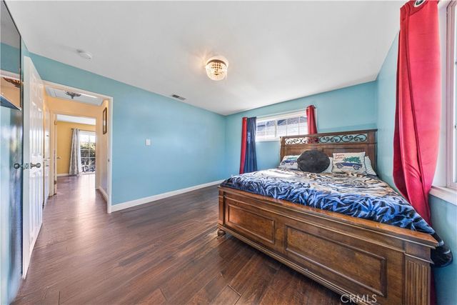 10050 Balboa Boulevard, Northridge, CA 91325