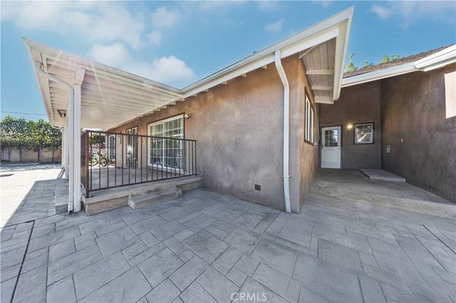 10050 Balboa Boulevard, Northridge, CA 91325