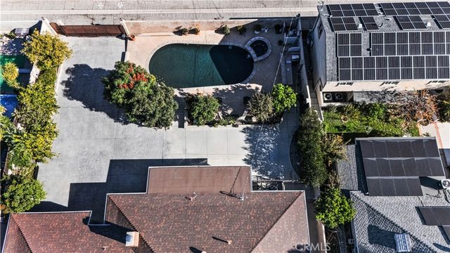 10050 Balboa Boulevard, Northridge, CA 91325