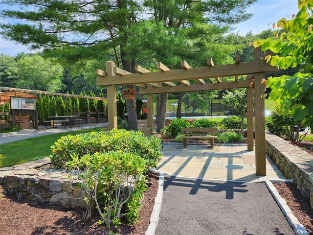 772 Heritage Hills A, Somers, NY 10589