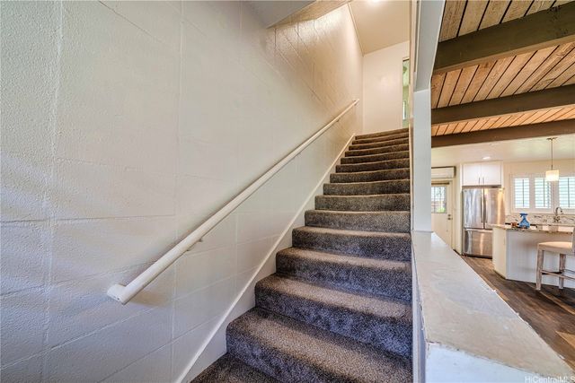 4836 Kilauea Avenue 3, Honolulu, HI 96816