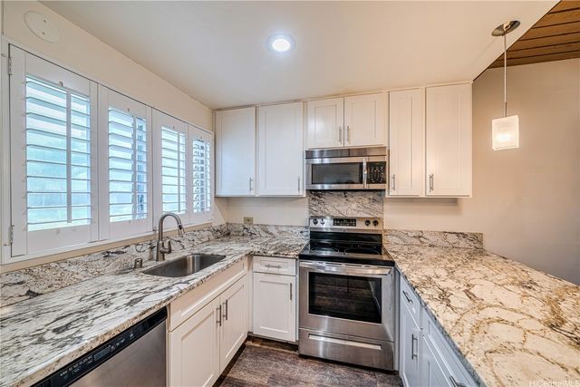 4836 Kilauea Avenue 3, Honolulu, HI 96816
