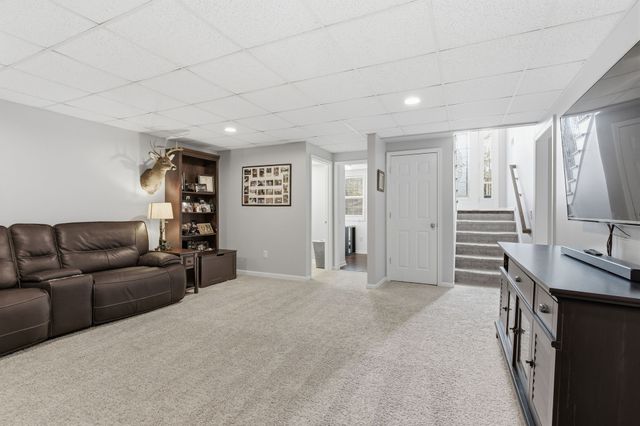 2034 Christy Ln, Greenbrier, TN 37073