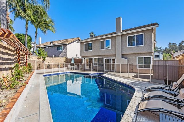 24711 Via Del Rio, Lake Forest, CA 92630