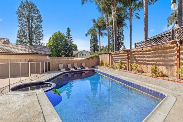 24711 Via Del Rio, Lake Forest, CA 92630