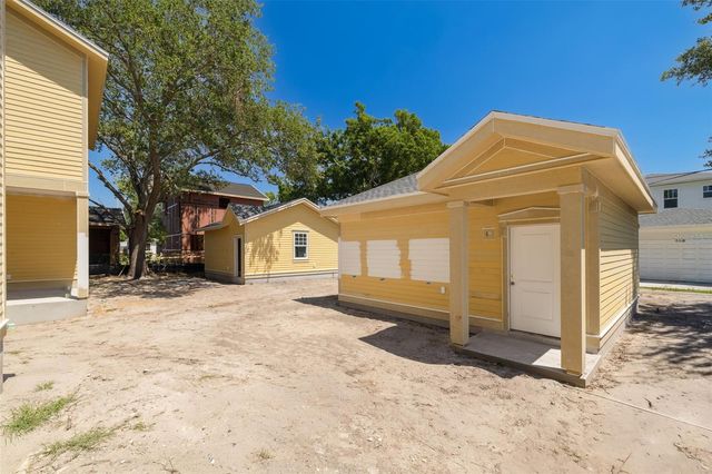 5326 7TH AVENUE N, St Petersburg, FL 33710