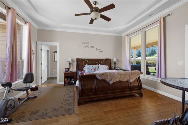 899 Old Stage Road, Medford, OR 97502