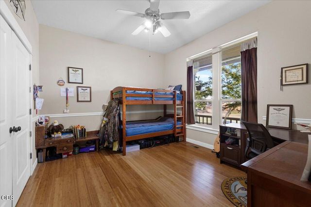 899 Old Stage Road, Medford, OR 97502