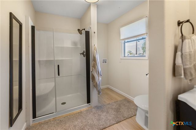 1002 E Commercial Street, Victoria, TX 77901