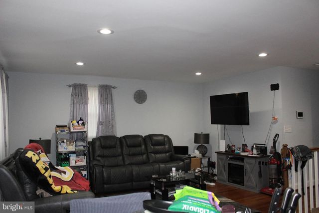 4706 HEATH ST, Capitol Heights, MD 20743