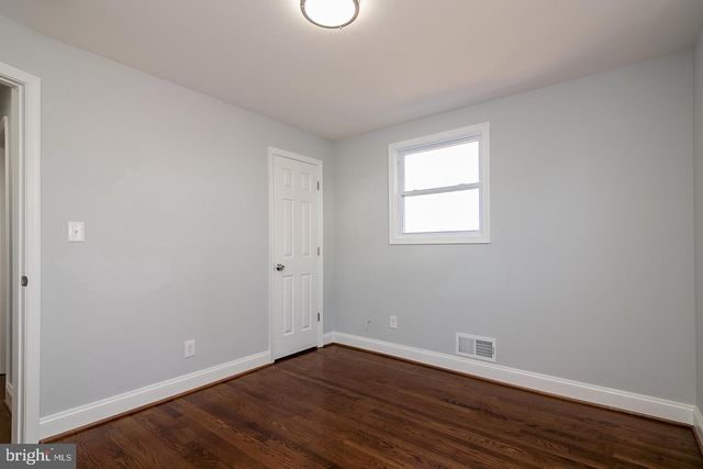 4706 HEATH ST, Capitol Heights, MD 20743