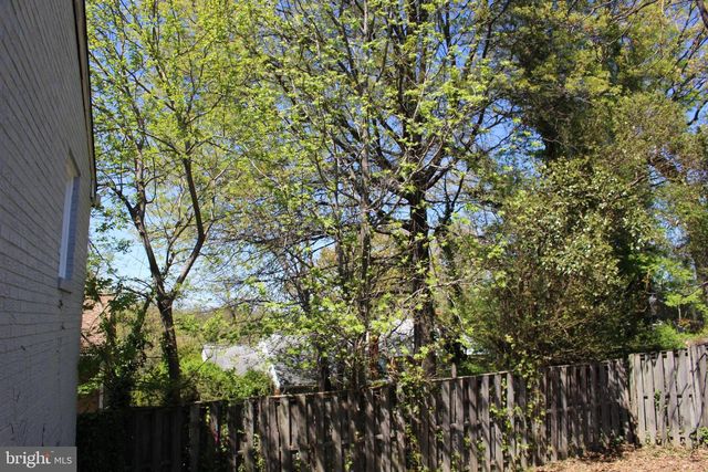4706 HEATH ST, Capitol Heights, MD 20743