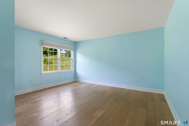 3 Tobins Court 3, Danbury, CT 06810