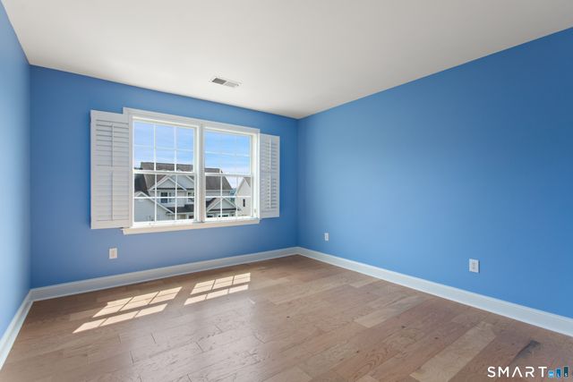 3 Tobins Court 3, Danbury, CT 06810