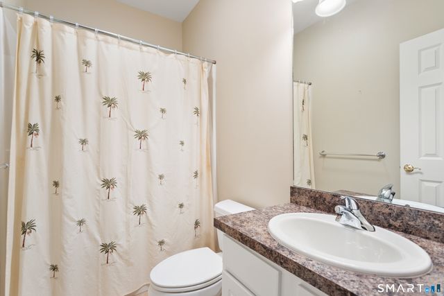 3 Tobins Court 3, Danbury, CT 06810