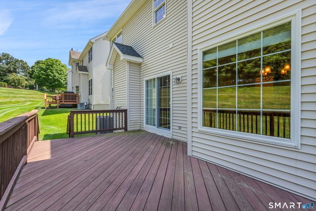 3 Tobins Court 3, Danbury, CT 06810