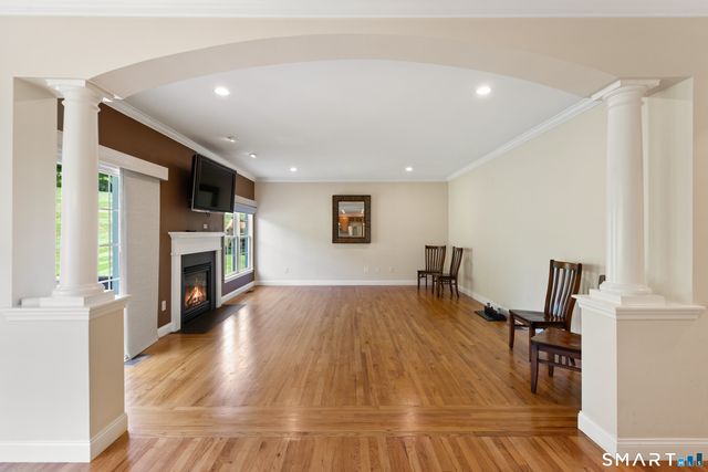 3 Tobins Court 3, Danbury, CT 06810