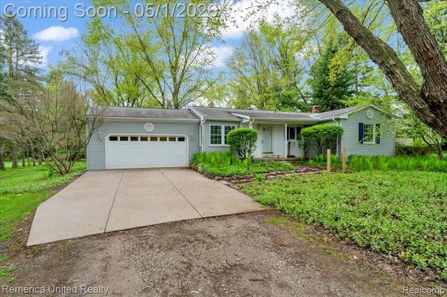 48901 Hanford Road, Canton, MI 48187